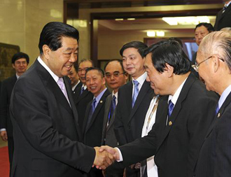 贾庆林接见出席全国台企联成立五周年活动代表