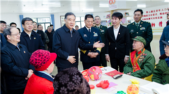 汪洋率中央代表团一分团看望慰问北海各族各界干部群众