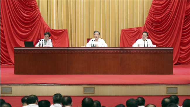 汪洋在参加全国政协委员宣讲活动时强调：围绕凝聚共识进行积极探索