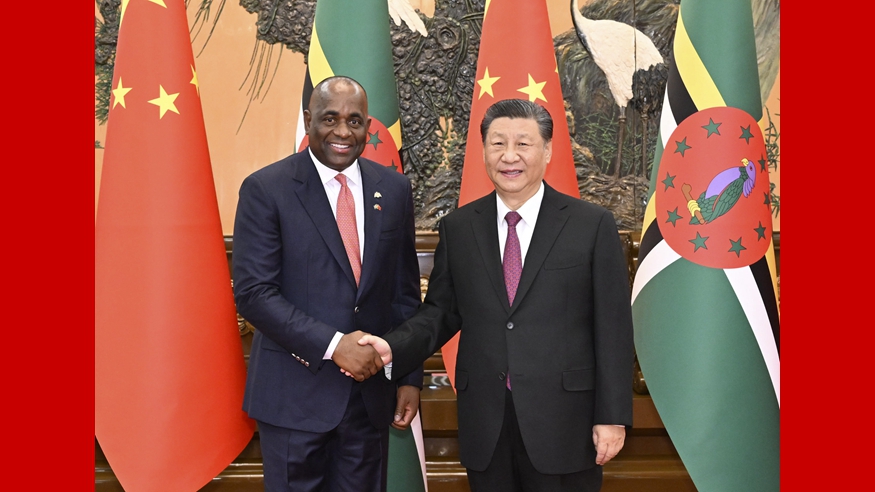  Xi Jinping Meets with Prime Minister John Skerrit of Dominica