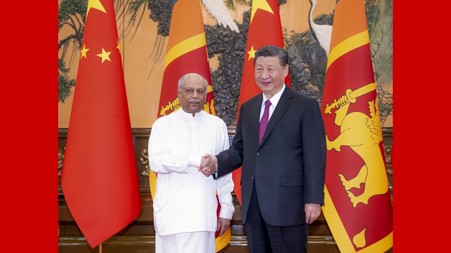  Xi Jinping Meets with Prime Minister Gunawadner of Sri Lanka