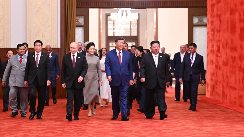 纪念中国人民抗日战争暨世界反法西斯战争胜利80周年招待会在京隆重举行 习近平发表重要讲话