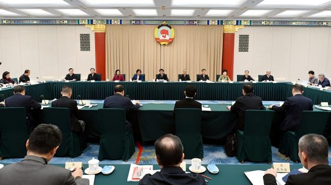 全国政协召开双周协商座谈会 围绕服务华侨参与中国式现代化建设协商议政 王沪宁主持