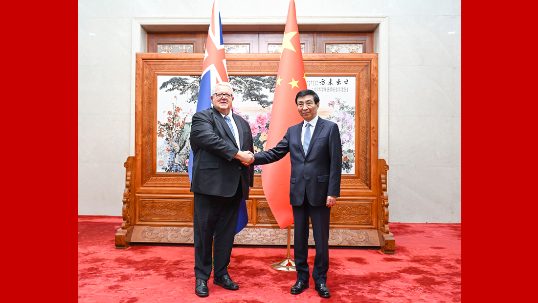 王沪宁分别会见越共中央总书记、国家主席苏林，新西兰议长布朗利