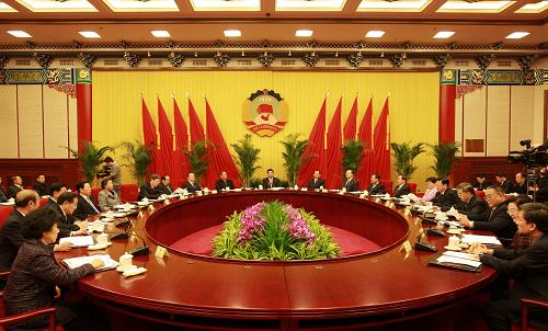  11月17日，政协第十一届全国委员会第二十次主席会议在北京召开。中共中央政治局常委、全国政协主席贾庆林主持会议并讲话。新华社记者 庞兴雷 摄 