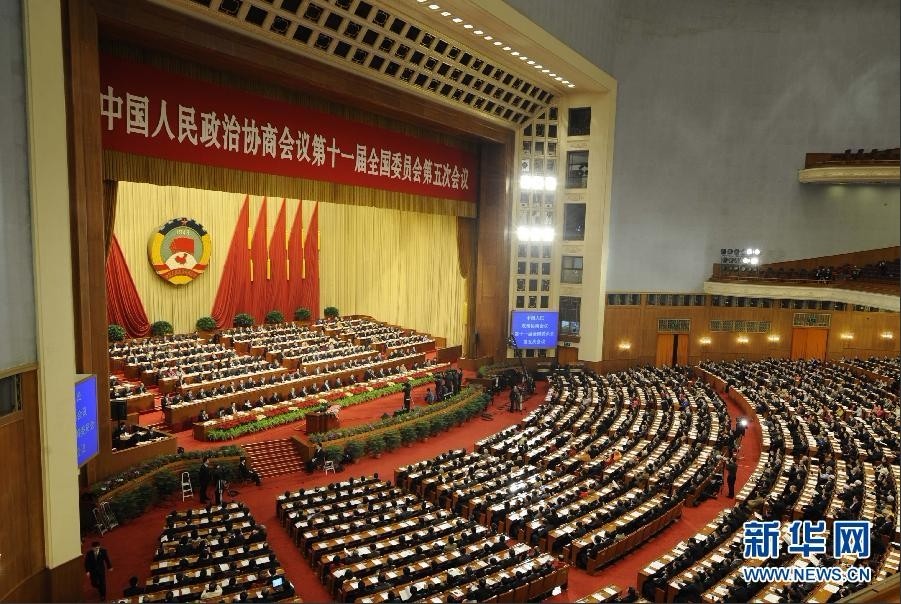 3月9日，全国政协十一届五次会议在北京人民大会堂举行第二次全体会议。 新华社记者 燕雁 摄