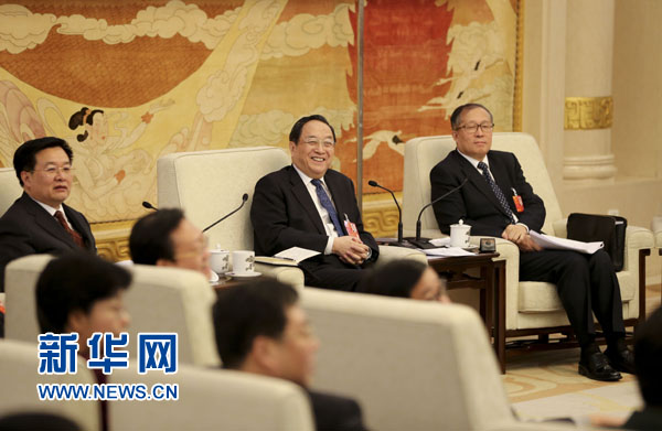 2013年3月5日，俞正声参加十二届全国人大一次会议湖北代表团的审议。 新华社记者丁林摄
